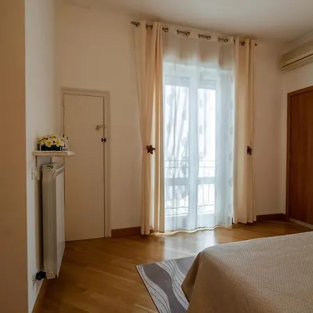 Plumeria - Vacanze In Centro A Zona Politeama Apartment